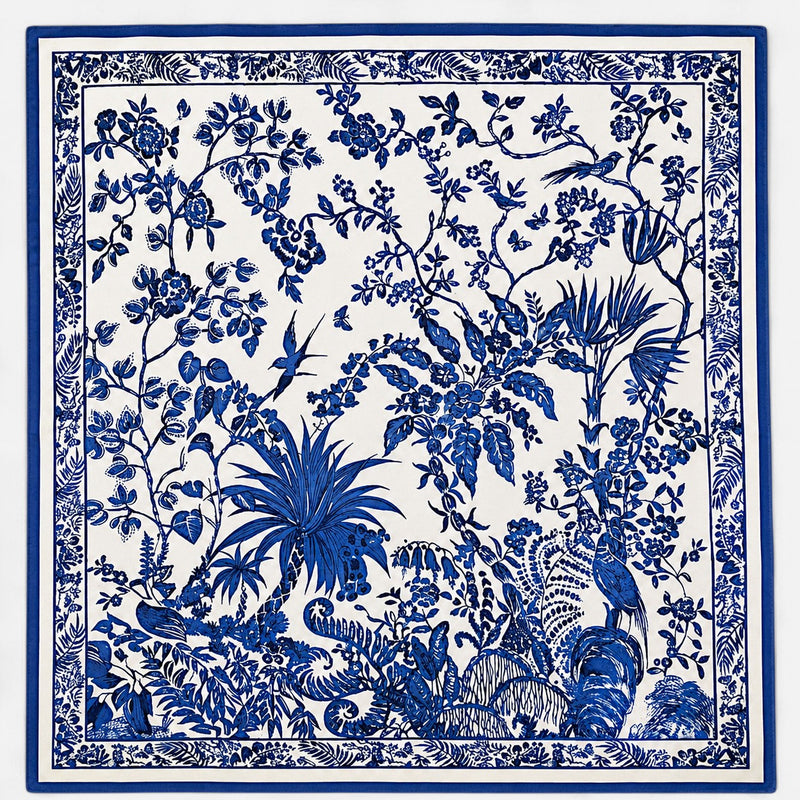 Carré en soie — 70 × 70 cm